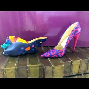 Just The Right shoe, by Raine. Miniature shoes.